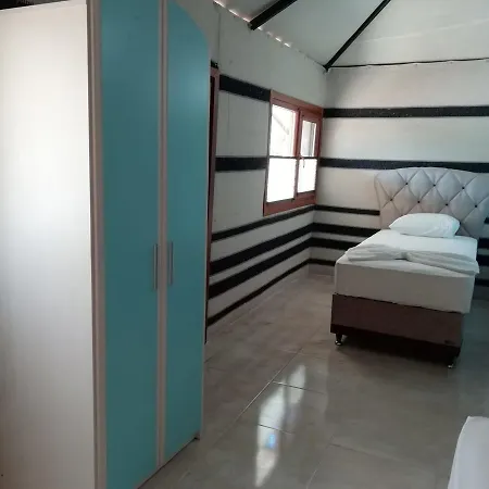 Durusu Ciftlik Evleri B&B *